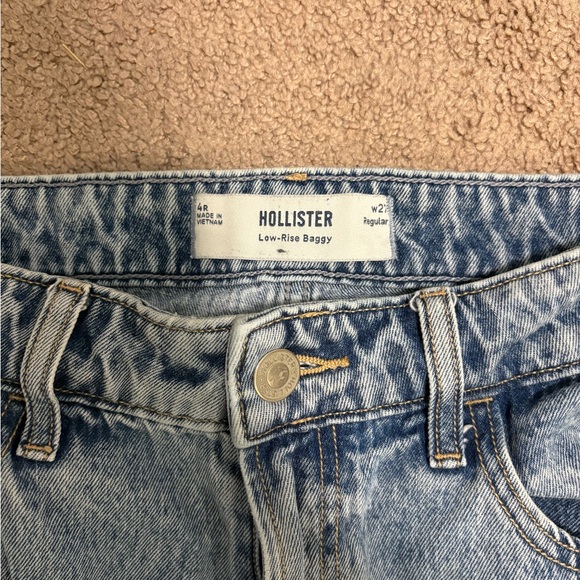 JEANS - Picture 3 of 3